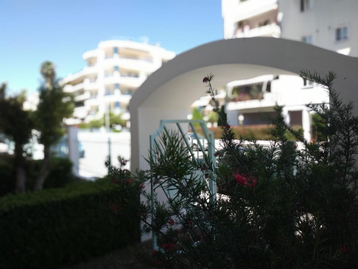 Thalia Apartment In Kalamata, 15' Walk From The City Center And The Beach Exterior photo